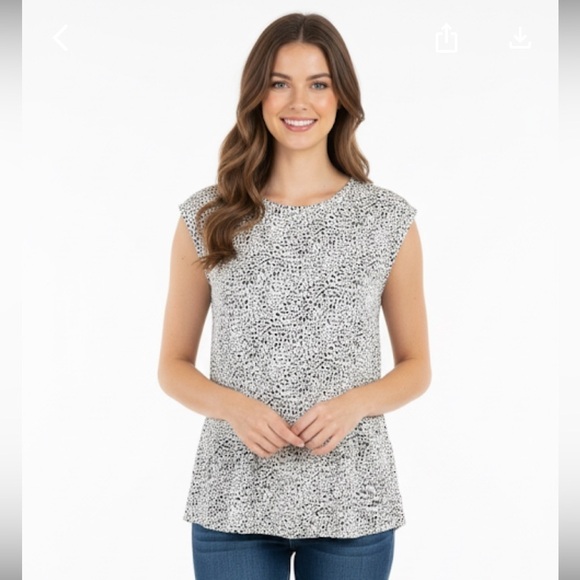 entro Tops - Entro leopard print top size large